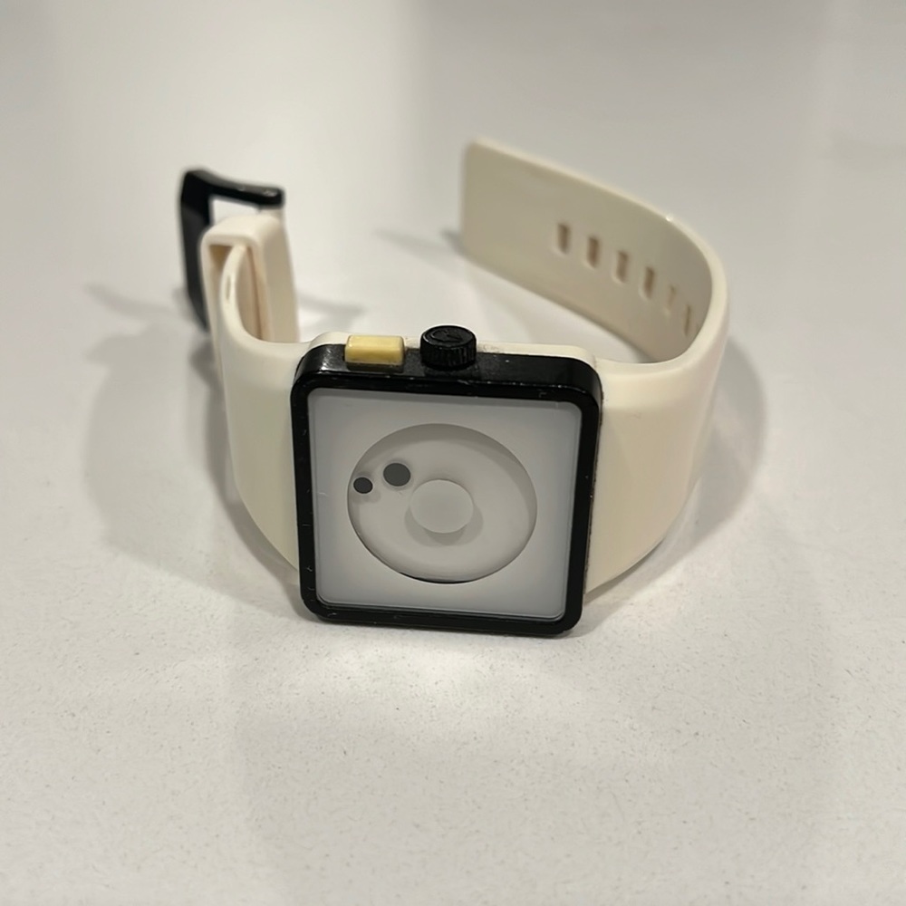 Nixon Newton Float On White Wrist Watch